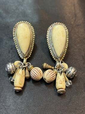 Vintage Handmade Dangle Earrings 33g 2.75”